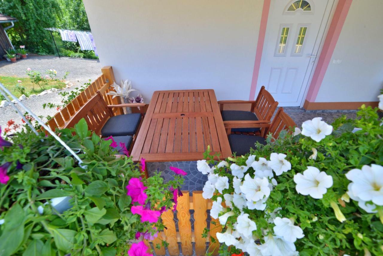 Guesthouse Ella Slunj Ngoại thất bức ảnh